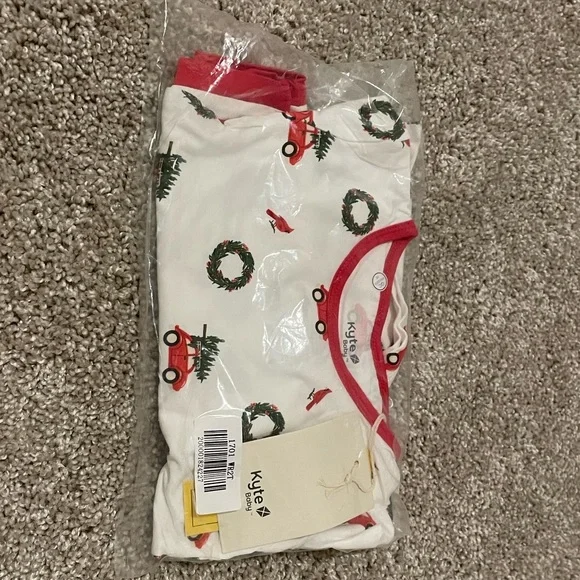 Kyte Baby wreath toddle PJ - Picture 2 of 4